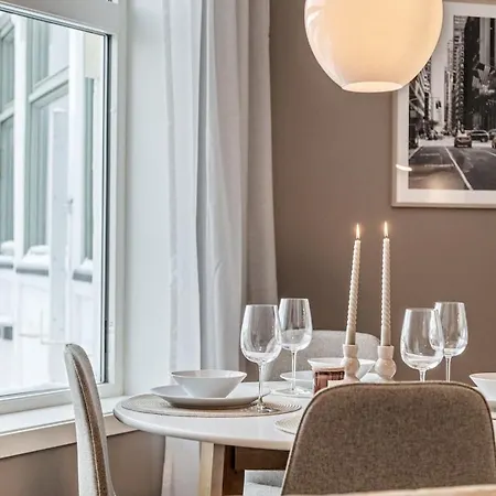 4 Bedroom Penthouse Appartment, Right On The Mainstreet Kongsberg Exterior photo