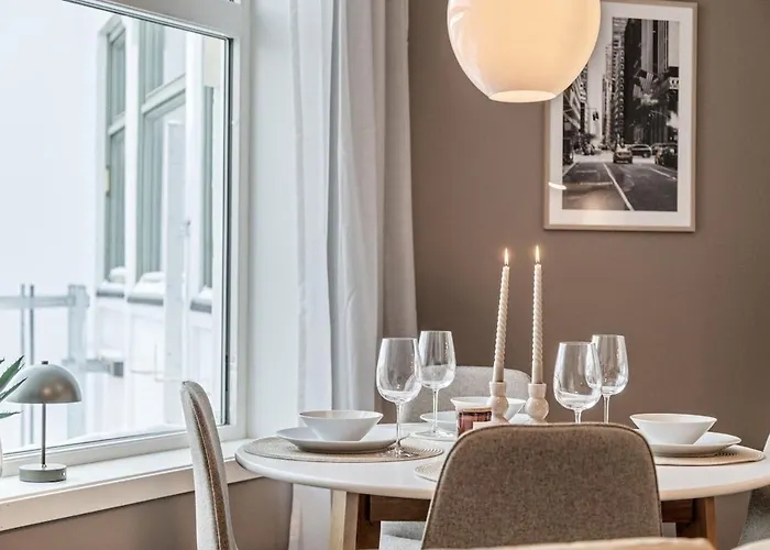 4 Bedroom Penthouse Appartment, Right On The Mainstreet